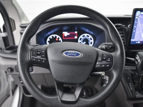 Used 2023 Ford Transit 350 XLT image 18