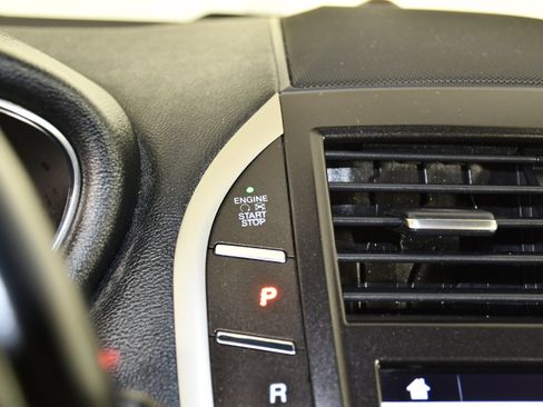 Used 2019 Lincoln MKC Select w/ Select Plus Package image 25