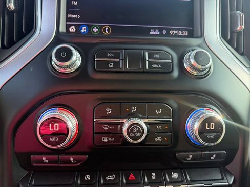 Used 2019 GMC Sierra 1500 SLE w/ SLE Value Package RWD image 34
