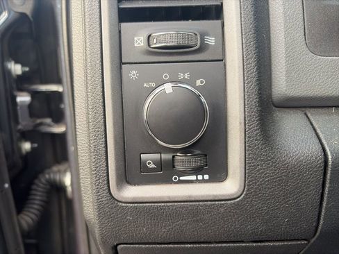 Used 2015 RAM 1500 Tradesman w/ Popular Equipment Group image 14