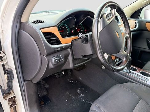 Used 2014 Chevrolet Traverse LT w/ All-Star Edition image 9