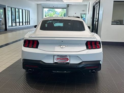 Used 2024 Ford Mustang Premium RWD image 5
