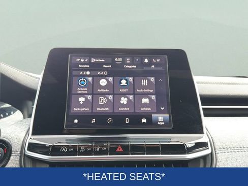 Used 2025 Jeep Compass Latitude w/ Sun & Sound Group AWD/4WD image 10