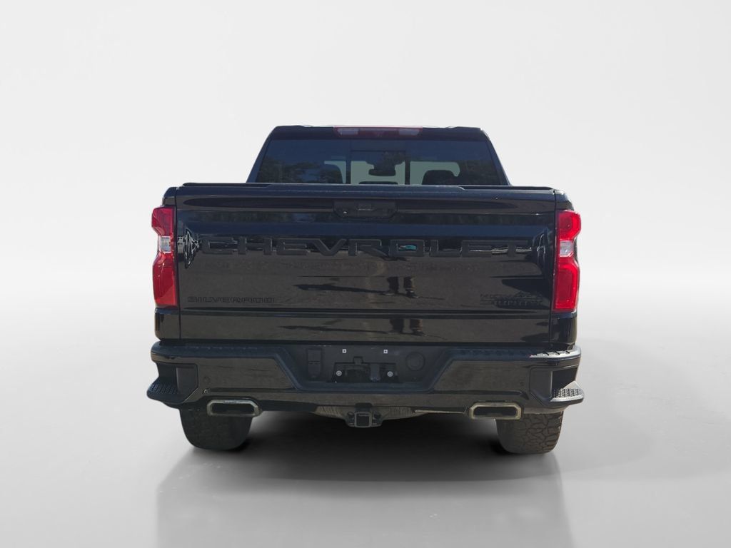 Used 2022 Chevrolet Silverado 1500 High Country w/ Z71 Off-Road Package AWD/4WD image 4