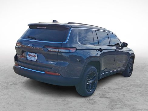 Used 2024 Jeep Grand Cherokee L Laredo w/ Luxury Tech Group I image 5