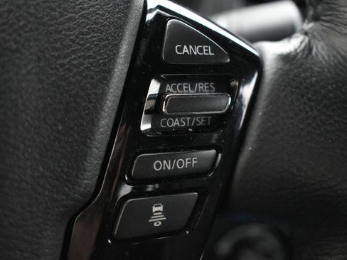 Used 2022 Nissan Frontier PRO-4X w/ Pro-4X Premium Package image 12