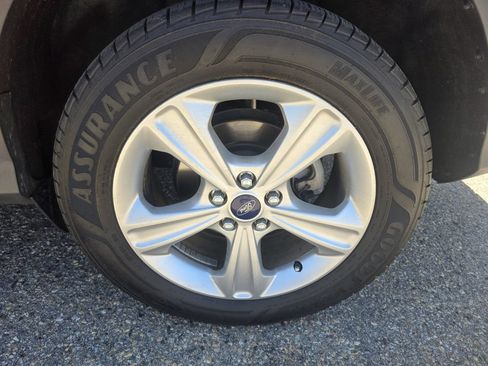 Used 2013 Ford Escape SE AWD/4WD image 40