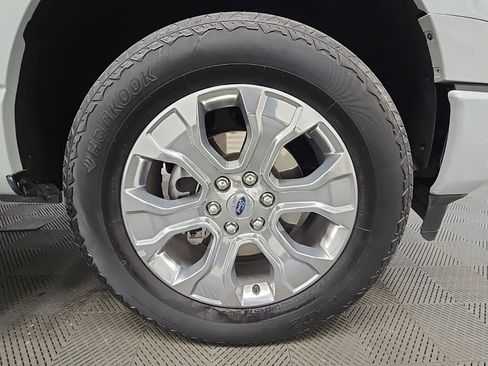 Used 2023 Ford F150 Platinum image 48