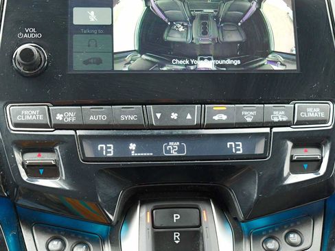 Used 2023 Honda Odyssey Elite image 17