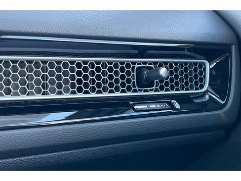 Certified 2025 Honda Civic Sport Touring image 29