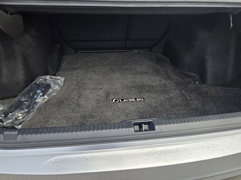 Used 2022 Lexus IS 300 w/ Premium Package RWD image 14