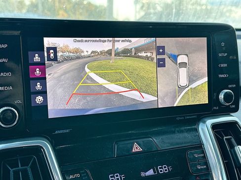 Used 2021 Kia Sorento SX image 15