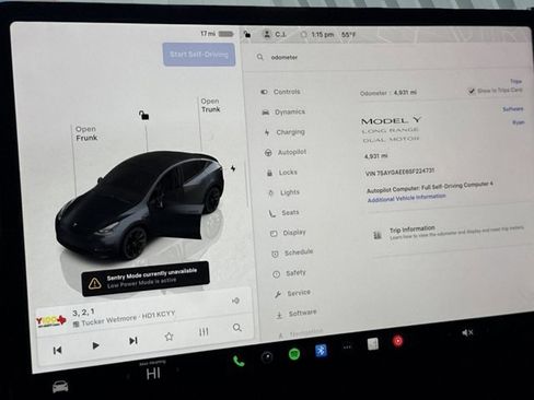 Used 2025 Tesla Model Y Long Range image 17