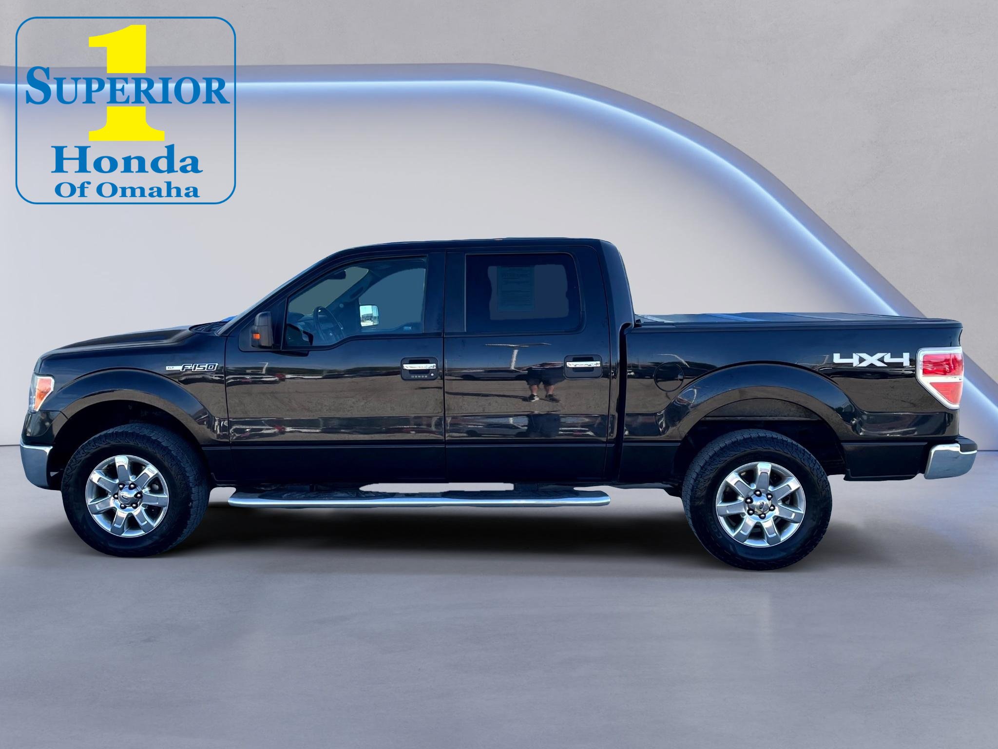 Used 2014 Ford F150 XLT w/ Equipment Group 302A Luxury AWD/4WD image 1