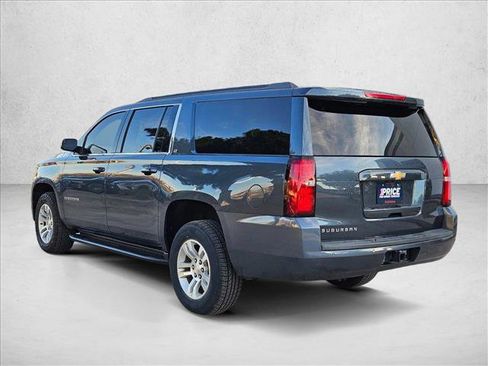 Used 2020 Chevrolet Suburban LT image 8