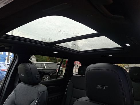 New 2026 Buick Enclave Sport Touring w/ Power Package image 15