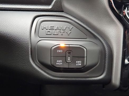 New 2026 RAM 2500 Big Horn AWD/4WD image 26
