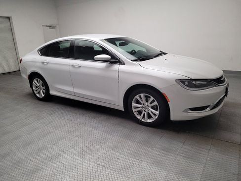 Used 2015 Chrysler 200 Limited w/ Convenience Group FWD image 11