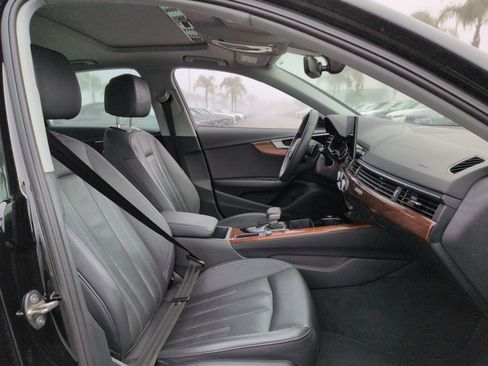 Used 2023 Audi A4 2.0T Premium w/ Convenience Package image 31