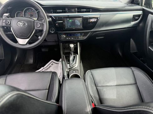 Used 2015 Toyota Corolla LE Premium image 9