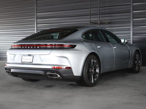 New 2026 Porsche Panamera image 10
