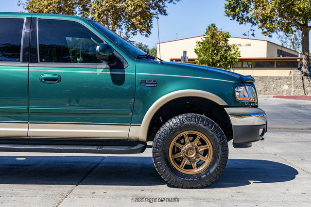 Used 2001 Ford F150 Lariat AWD/4WD image 10