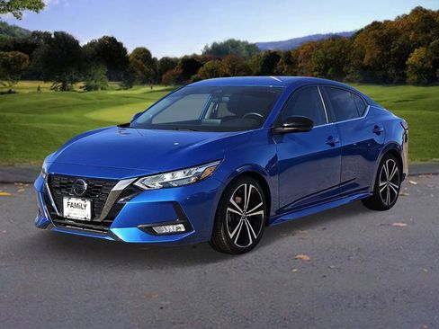 Used 2021 Nissan Sentra SR image 3