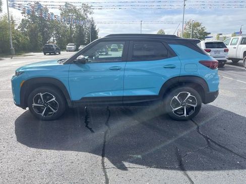 Used 2021 Chevrolet TrailBlazer RS w/ Convenience Package image 37