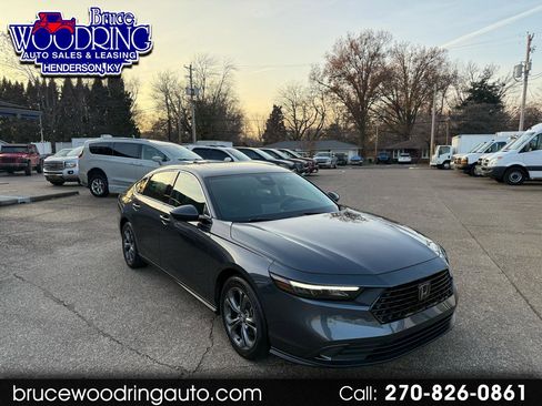 Used 2023 Honda Accord EX image 1