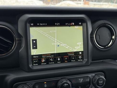 Used 2023 Jeep Gladiator Overland image 23