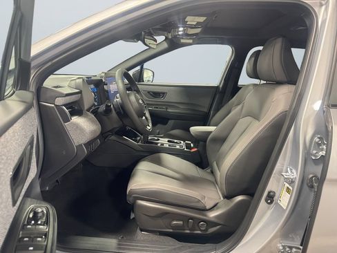 Used 2026 Subaru Outback Limited AWD/4WD image 9