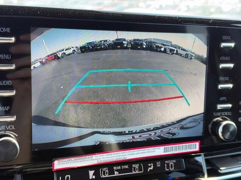 Certified 2024 Toyota Sienna XSE image 22