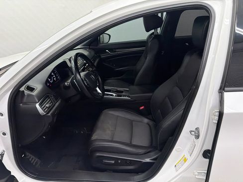 Used 2019 Honda Accord Sport image 9