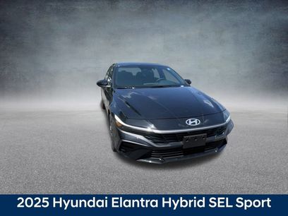 New 2025 Hyundai Elantra SEL