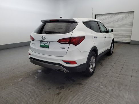 Used 2018 Hyundai Santa Fe Sport image 9