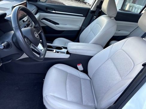 Certified 2023 Nissan Altima 2.5 SL AWD/4WD image 9
