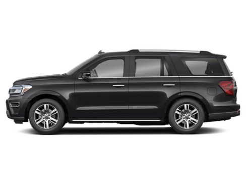 Used 2022 Ford Expedition Limited AWD/4WD image 2