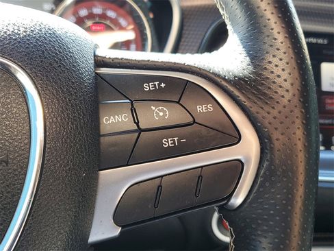 Used 2016 Dodge Challenger SRT Hellcat image 20