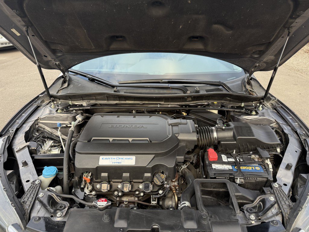 Used 2013 Honda Accord EX-L image 40