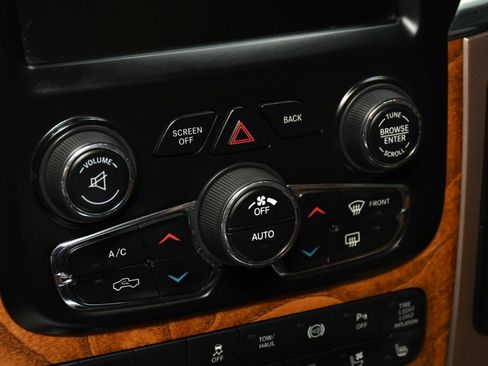 Used 2013 RAM 2500 Longhorn w/ Cold Weather Group image 32