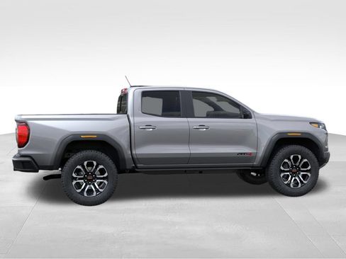New 2026 GMC Canyon AT4 w/ AT4 Premium Package AWD/4WD image 10