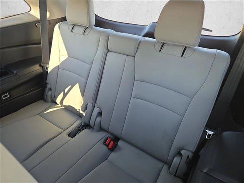 Used 2017 Honda Pilot EX-L image 21