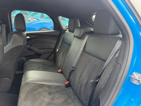 Used 2017 Ford Focus RS AWD/4WD image 19