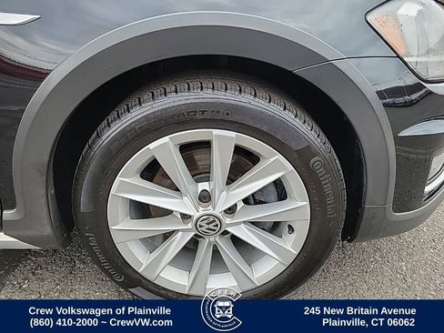 Used 2018 Volkswagen Golf Alltrack SE image 19