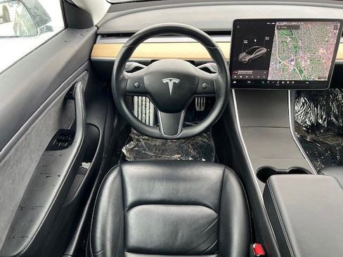 Used 2019 Tesla Model 3 Long Range image 20