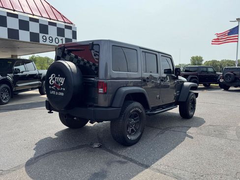 Used 2016 Jeep Wrangler Unlimited Sport AWD/4WD image 7