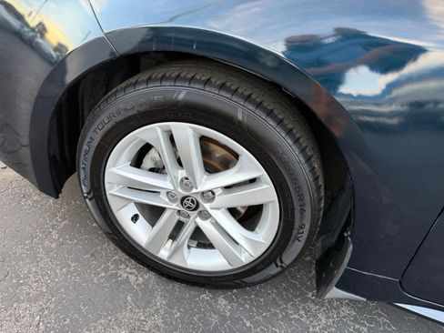 Used 2021 Toyota Corolla SE image 6