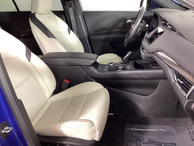 Used 2023 Cadillac XT4 Sport AWD/4WD image 20