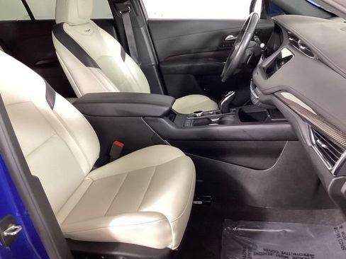 Used 2023 Cadillac XT4 Sport AWD/4WD image 20