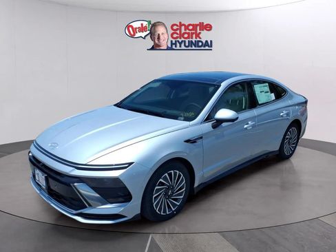 New 2026 Hyundai Sonata Limited FWD image 1